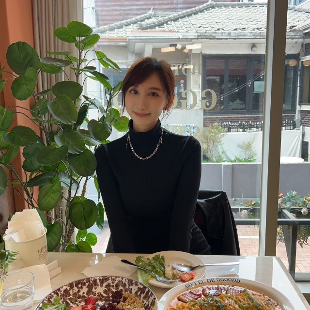 Portrait of Esther Wong